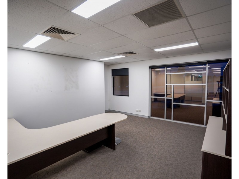 Building 6/2728 Logan Road, Eight Mile Plains QLD 4113