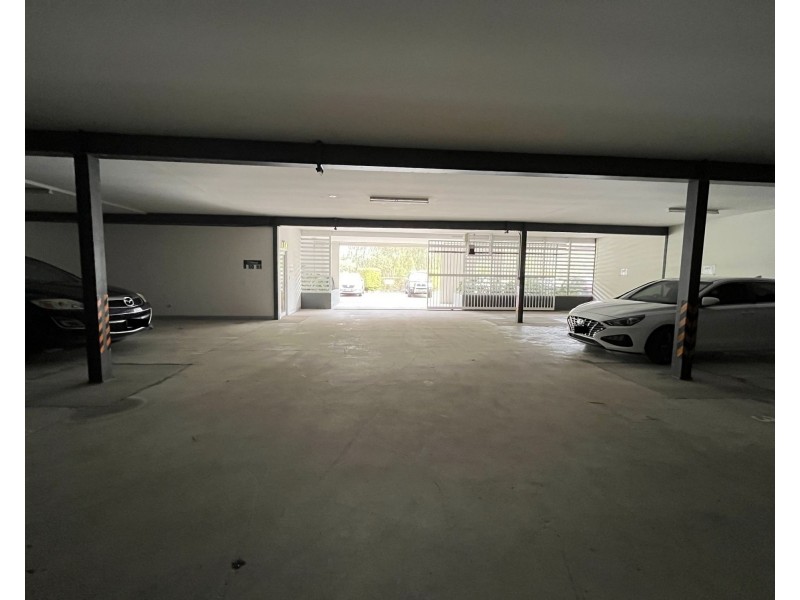 4/61 Commercial Drive, Shailer Park QLD 4128