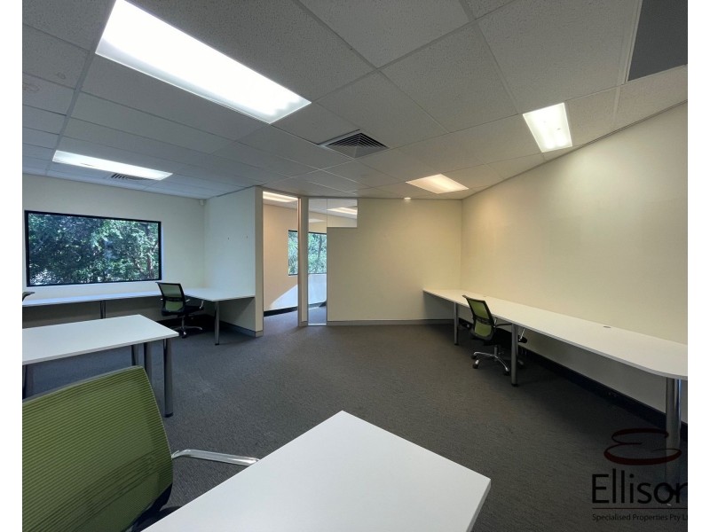Suite D 4B/2404 Logan Road, Eight Mile Plains QLD 4113