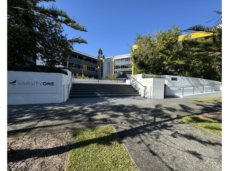1 Lake Orr Drive, Varsity Lakes QLD 4227