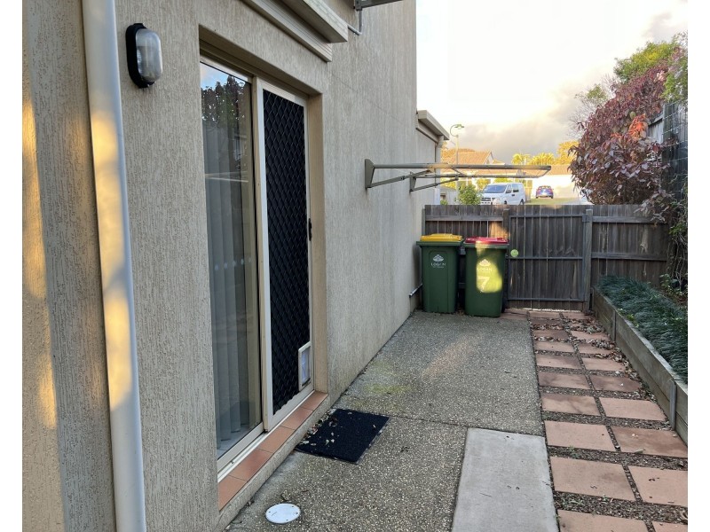 7/8 John Paul Drive, Daisy Hill QLD 4127