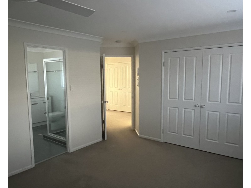 7/8 John Paul Drive, Daisy Hill QLD 4127