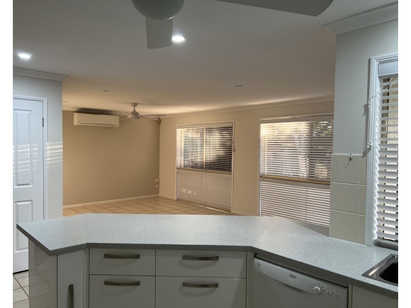 7/8 John Paul Drive, Daisy Hill QLD 4127