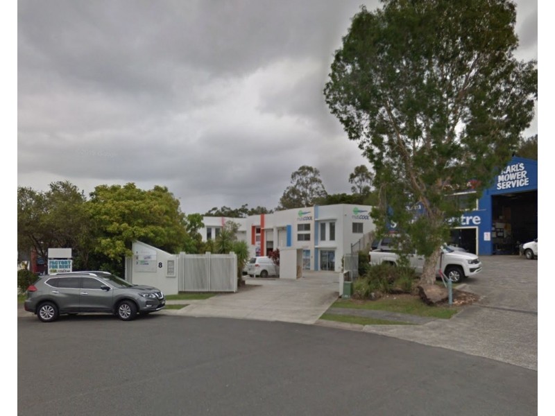 1/8 Flint Court, Varsity Lakes QLD 4227