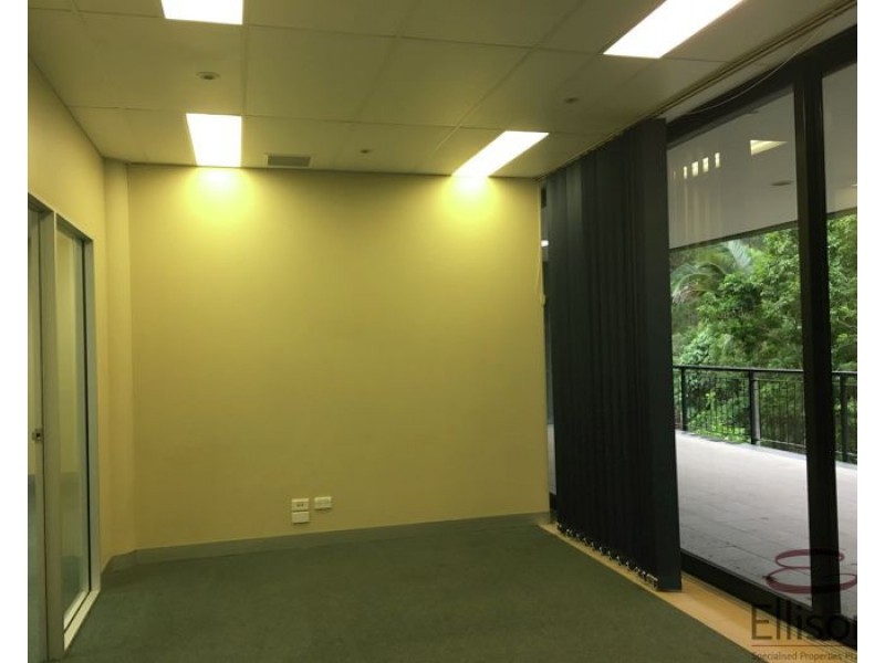 2/3970 Pacific Highway, Loganholme QLD 4129