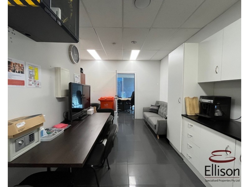 5/3-19 University Drive, Meadowbrook QLD 4131