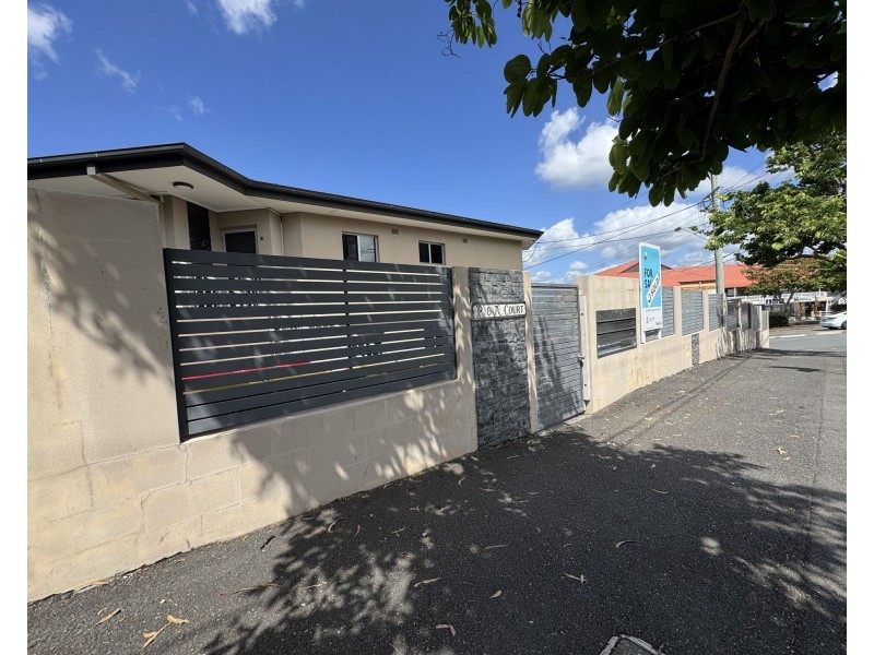 2/140 MUSGRAVES ROAD, Red Hill QLD 4059