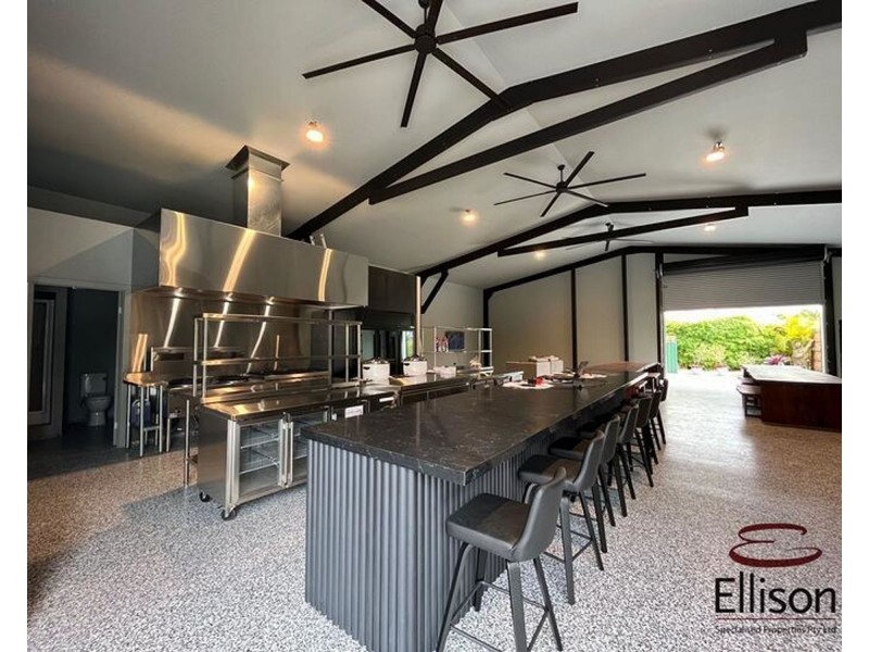 6-8 Atlantic Drive, Loganholme QLD 4129