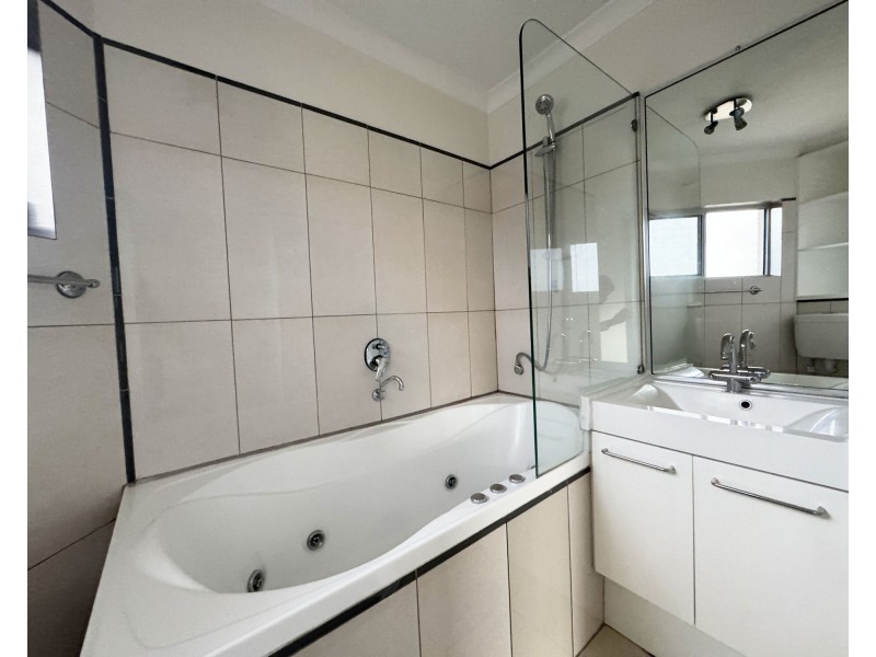 5/140 MUSGRAVE ROAD, Red Hill QLD 4059