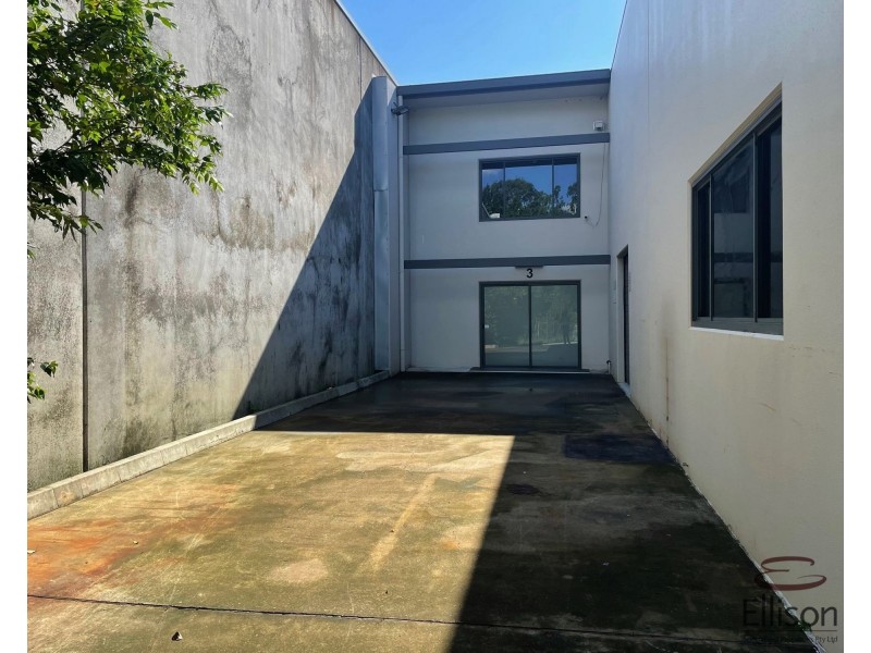 3/2-6 Commerce Circuit, Yatala QLD 4207