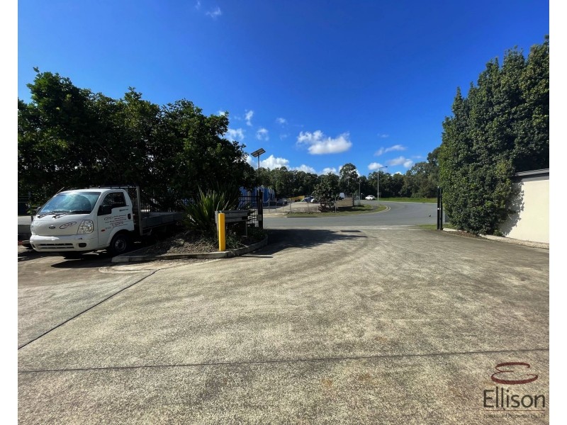 3/2-6 Commerce Circuit, Yatala QLD 4207