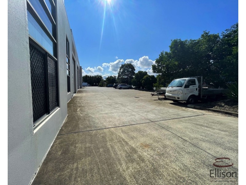 3/2-6 Commerce Circuit, Yatala QLD 4207