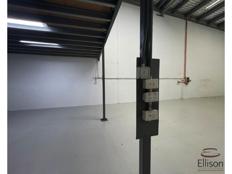 3/2-6 Commerce Circuit, Yatala QLD 4207