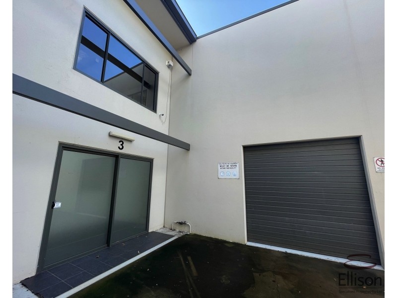 3/2-6 Commerce Circuit, Yatala QLD 4207