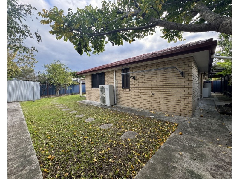 39 Springfield Crescent, Daisy Hill QLD 4127