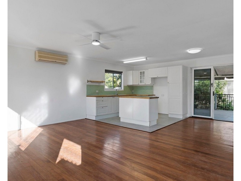 16 OSBORNE COURT, Loganholme QLD 4129