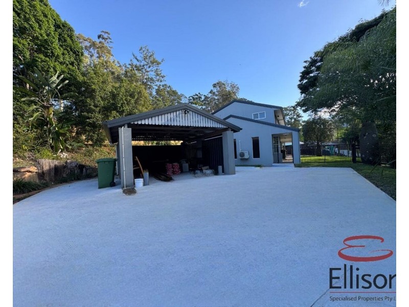 27 TINGI AVENUE, Tanah Merah QLD 4128