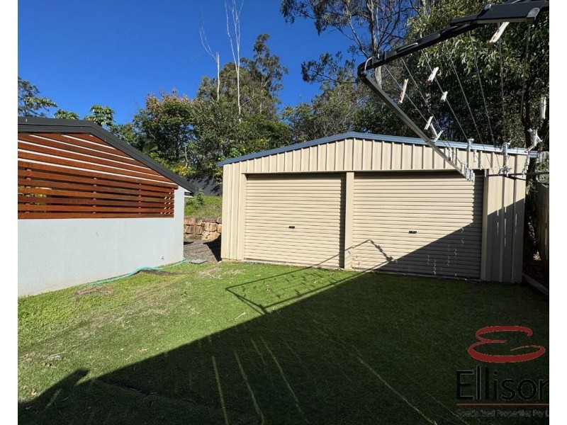 27 TINGI AVENUE, Tanah Merah QLD 4128