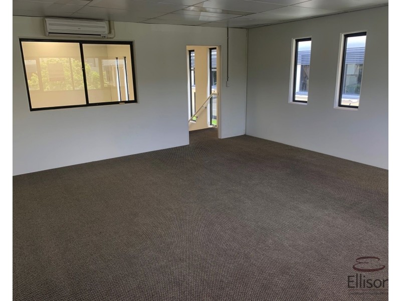 4B/33 Meakin Road, Meadowbrook QLD 4131