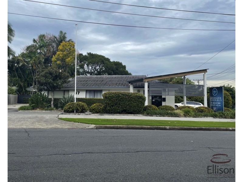 37 Vanessa Boulevard, Springwood QLD 4127