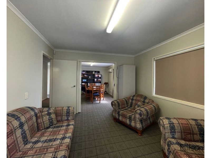 37 Vanessa Boulevard, Springwood QLD 4127