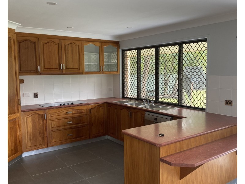17 Stormbridge Court, Daisy Hill QLD 4127