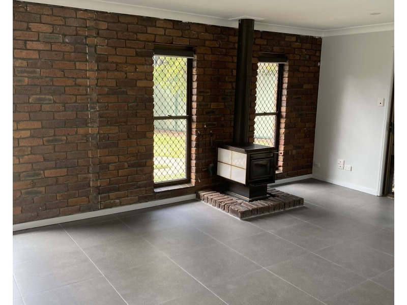 17 Stormbridge Court, Daisy Hill QLD 4127
