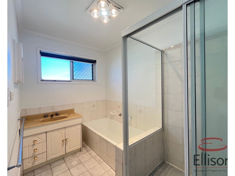 29 SPRINGFIELD CRECENT, Daisy Hill QLD 4127