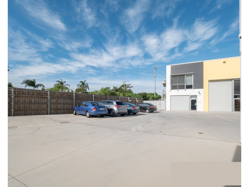 5/51 Industry Place, Wynnum QLD 4178