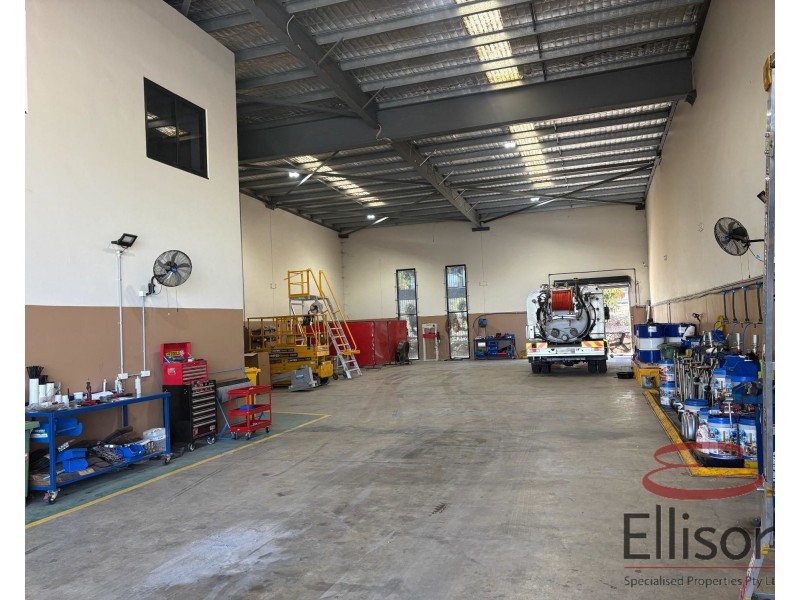 1/15 Commerce Circuit, Yatala QLD 4207