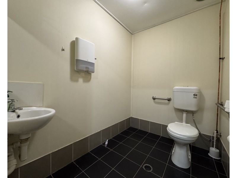 27/20 ELLERSLIE ROAD, Meadowbrook QLD 4131