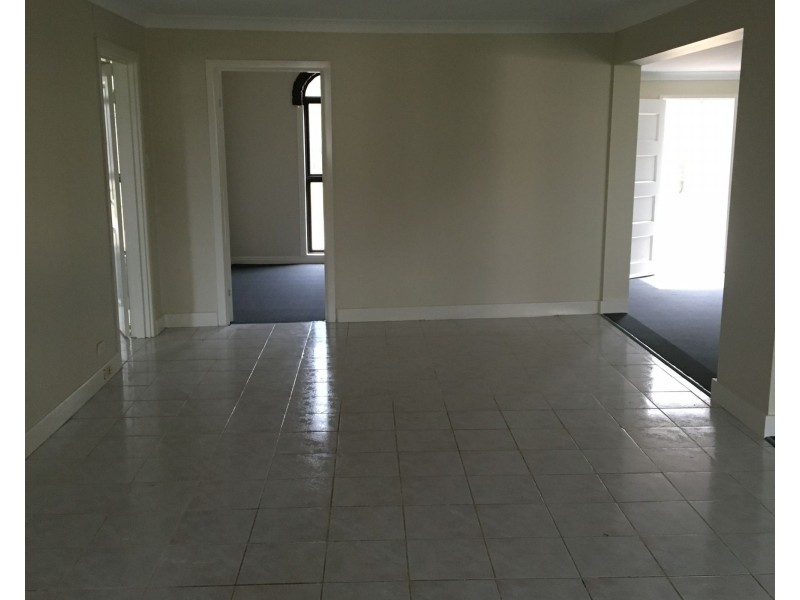 108 Rotary Park Road, Alberton QLD 4207