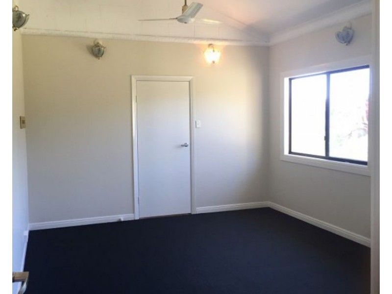 108 Rotary Park Road, Alberton QLD 4207