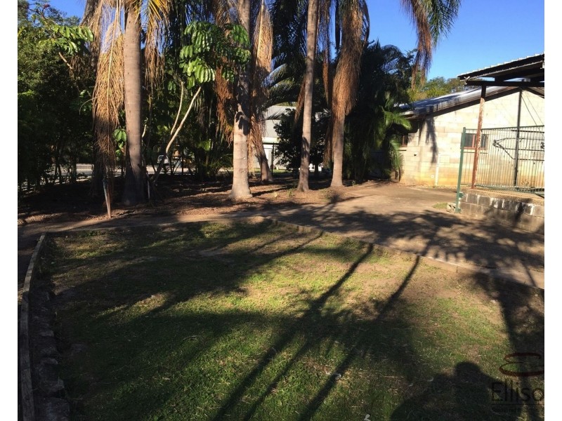 108 Rotary Park Road, Alberton QLD 4207