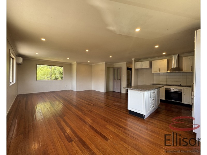 26 Beenleigh Redland Bay Road, Loganholme QLD 4129