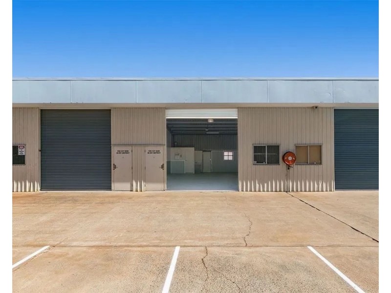 4/4 Lochlarney Street, Beenleigh QLD 4207