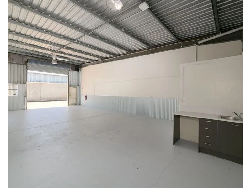 4/4 Lochlarney Street, Beenleigh QLD 4207