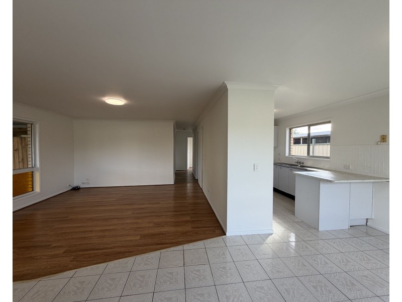 44 Springfield Crescent, Daisy Hill QLD 4127