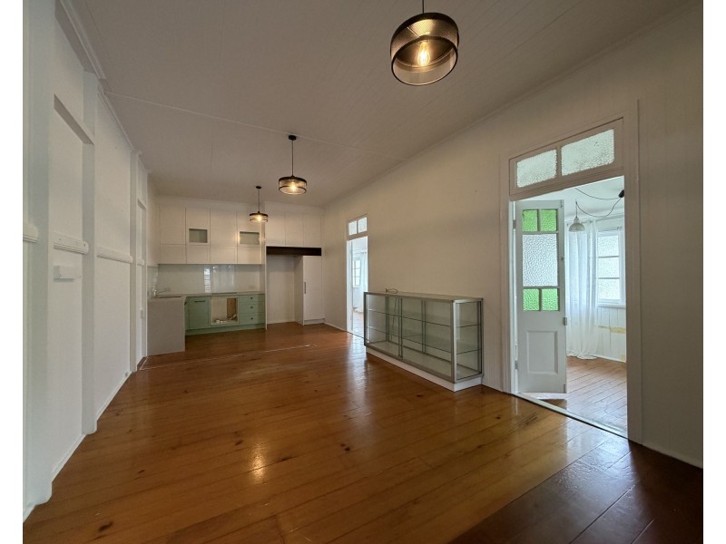 24 LATROBE TERRACE, Paddington QLD 4064