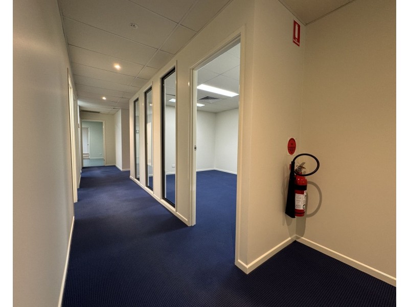 4/70-74 Meakin Road, Meadowbrook QLD 4131