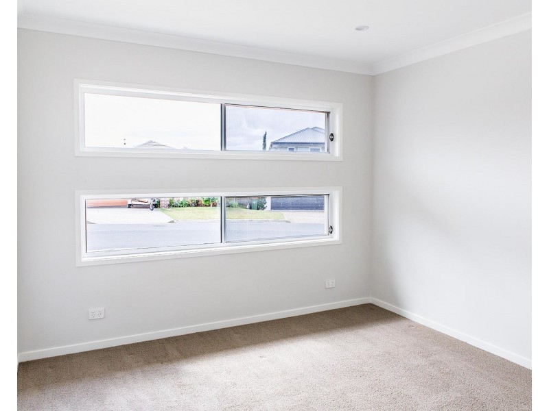 10 Adelaide Crescent, Ormeau Hills QLD 4208