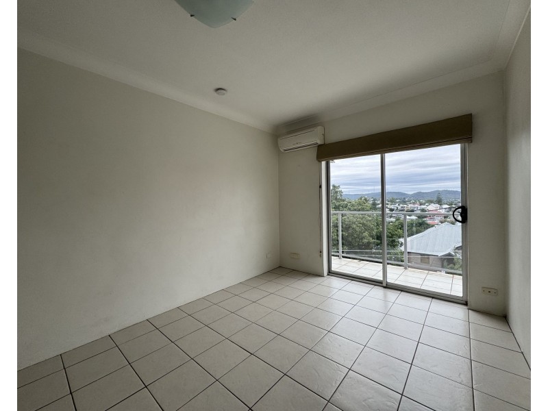 1/140 MUSGRAVE ROAD, Red Hill QLD 4059