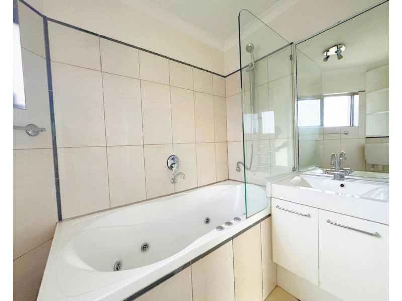 5/140 MUSGRAVE ROAD, Red Hill QLD 4059