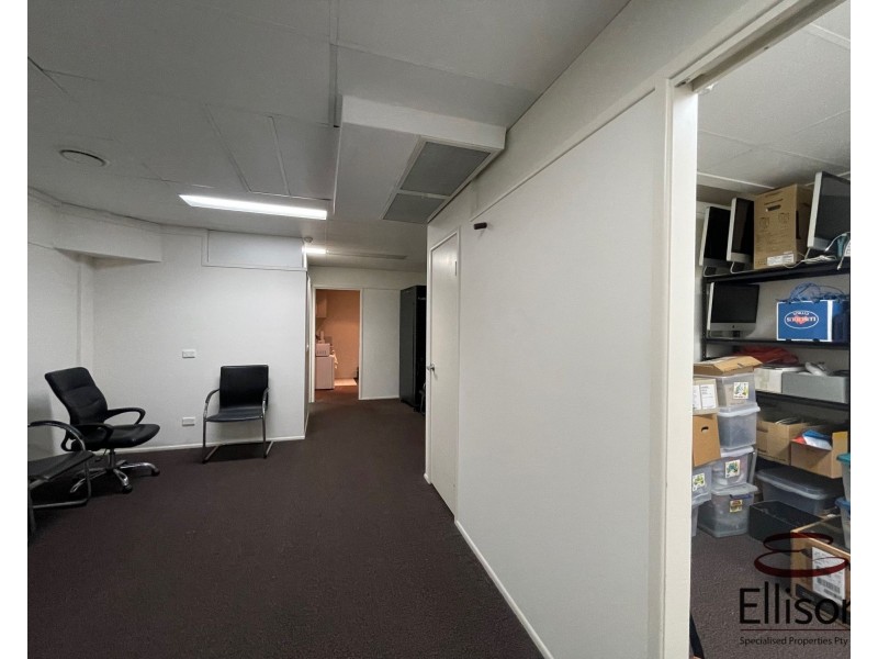 UNIT 7&8/6 Vanessa Boulevard, Springwood QLD 4127