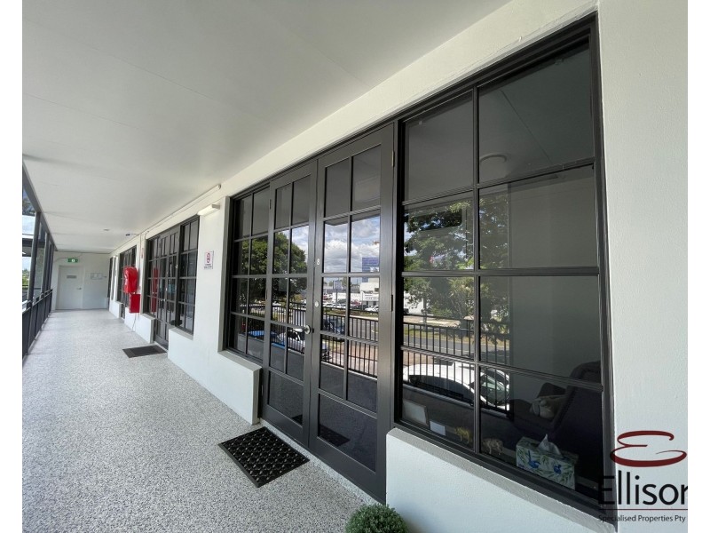 UNIT 7&8/6 Vanessa Boulevard, Springwood QLD 4127