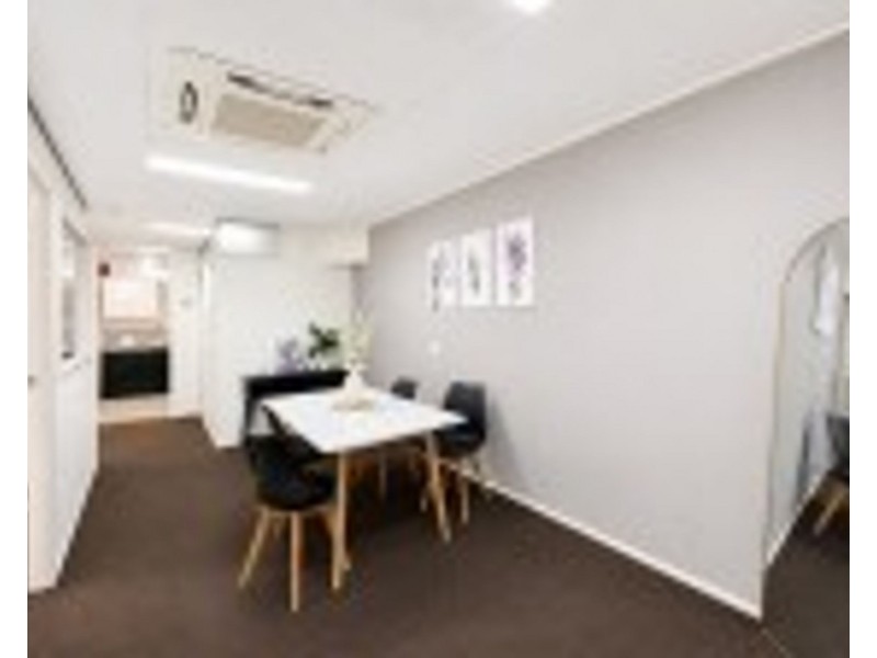 UNIT 7&8/6 Vanessa Boulevard, Springwood QLD 4127