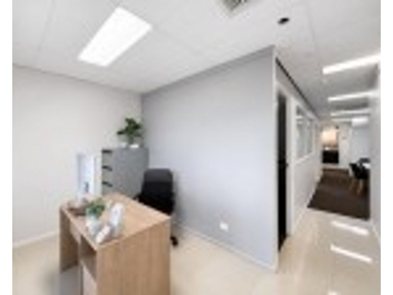 UNIT 7&8/6 Vanessa Boulevard, Springwood QLD 4127