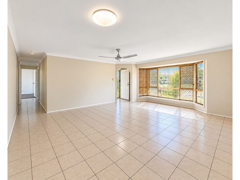 12 MAHONIA CRESENT, Crestmead QLD 4132