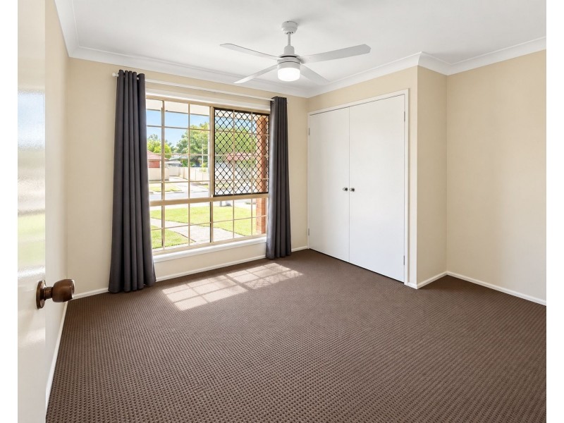 12 MAHONIA CRESENT, Crestmead QLD 4132