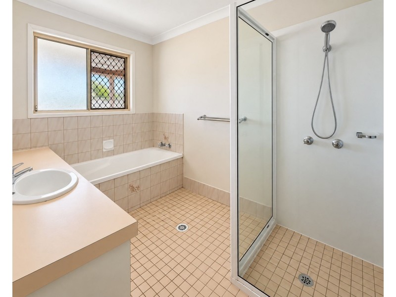12 MAHONIA CRESENT, Crestmead QLD 4132
